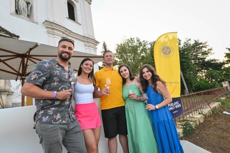 TrojicaFest