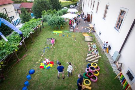TrojicaFest