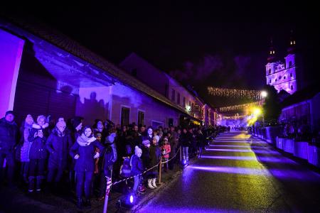 trojica_zive_jaslice_2021_12_26_MP7_7527_pigac_si
