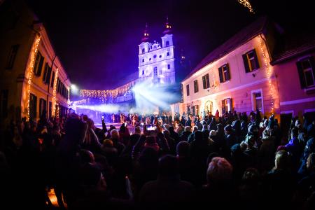 trojica_zive_jaslice_2021_12_26_MP7_7684_pigac_si